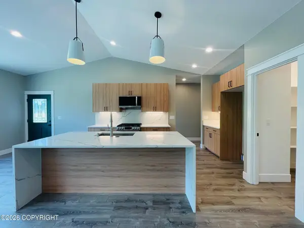 5741 S Gates Street, Palmer, AK 99645