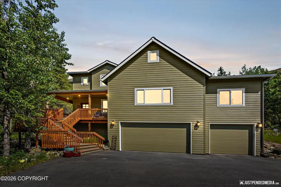 27365 Vantage Avenue, Eagle River, AK 99577 - #2