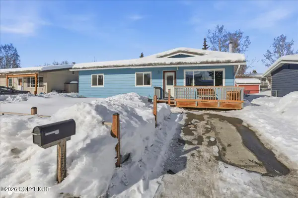 3535 E 19th Avenue, Anchorage, AK 99508