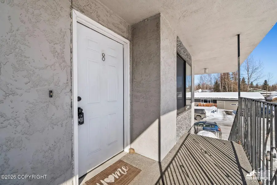 6152 E 12th Avenue #B8, Anchorage, AK 99504 - #3