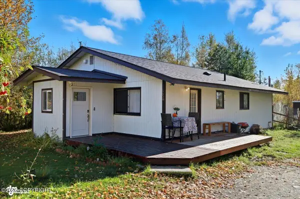 5650 W Crestview Avenue, Wasilla, AK 99623