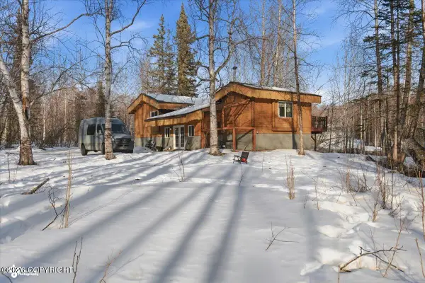 4660 S Captains Circle, Wasilla, AK 99623