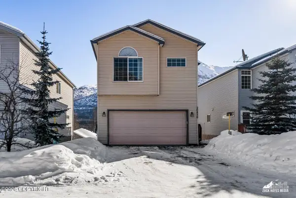 20850 Mountainside Drive, Eagle River, AK 99577
