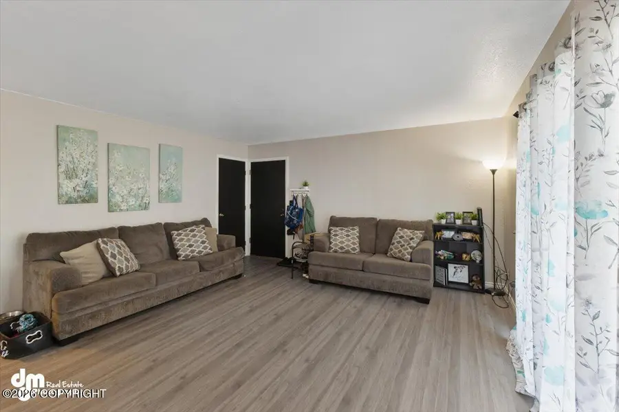 3591 Lynn Drive #1, Anchorage, AK 99508 - #2