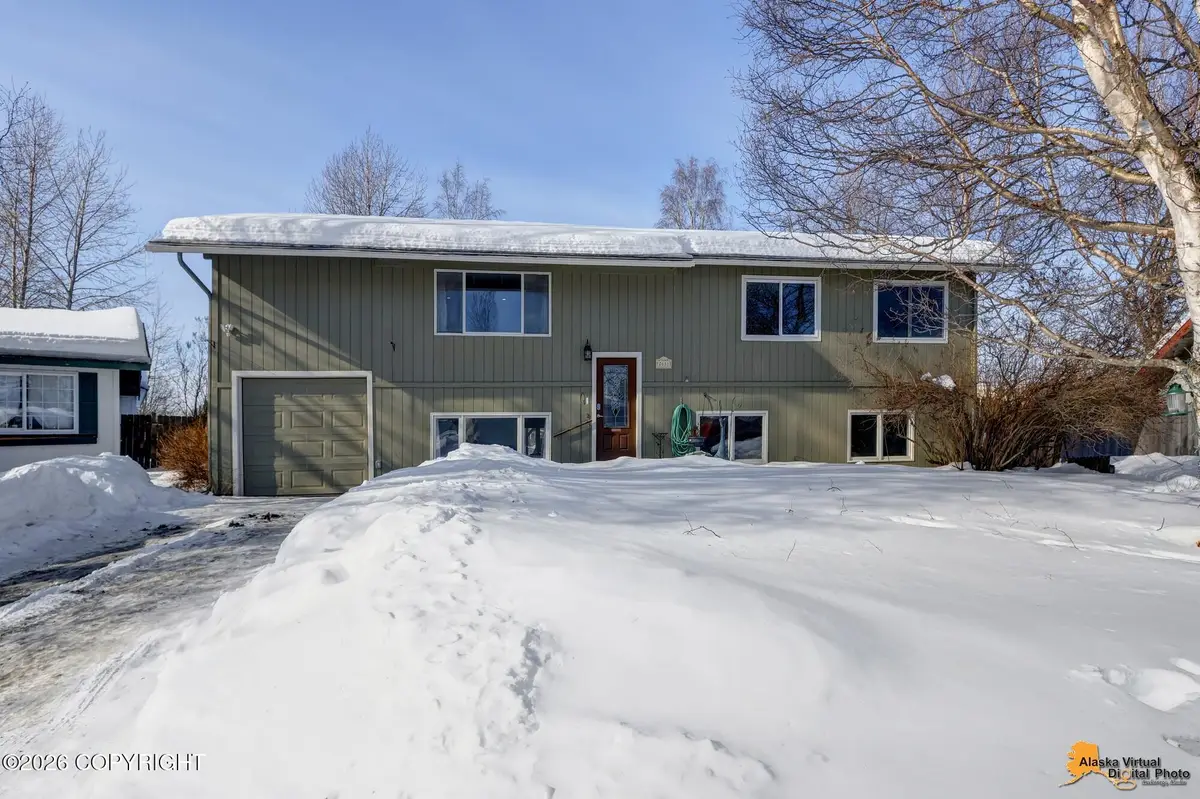2631 Lyvona Lane, Anchorage, AK 99502 - #1