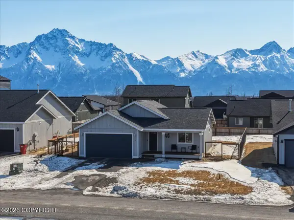 1031 E Mountain Peak Loop, Palmer, AK 99645