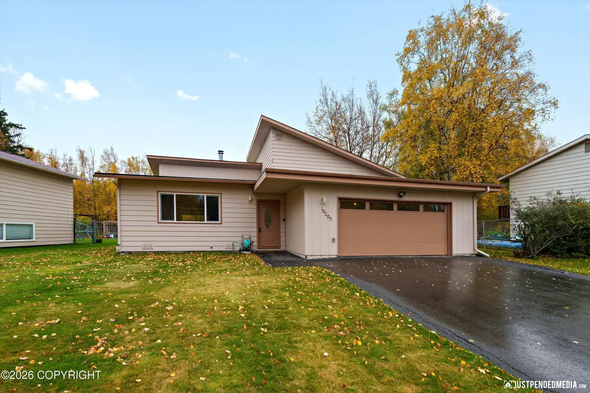 10205 Goodnews Circle, Anchorage, AK 99515 - #1