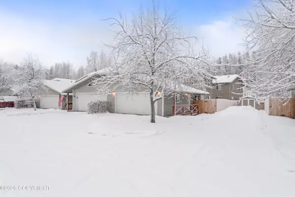 16633 River's Edge Lane #19, Eagle River, AK 99577
