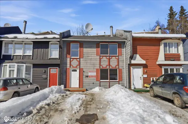 1251 Elegante Lane, Anchorage, AK 99501