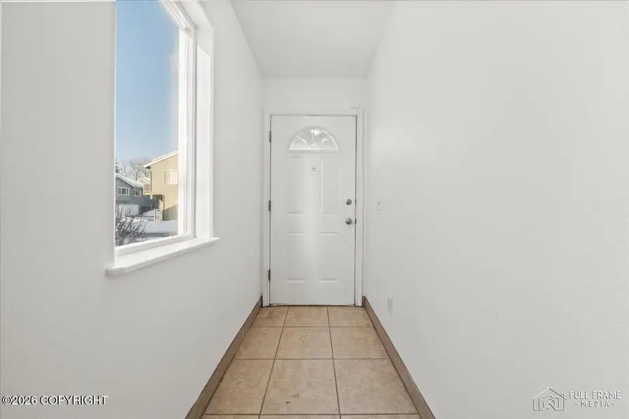 2465 Cloverwood Loop #4, Anchorage, AK 99508 - #3