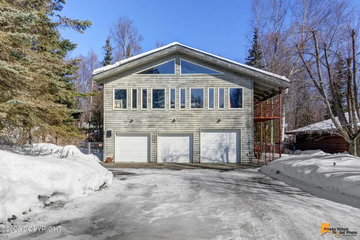 1319 Matterhorn Way, Anchorage, AK 99508 - #1