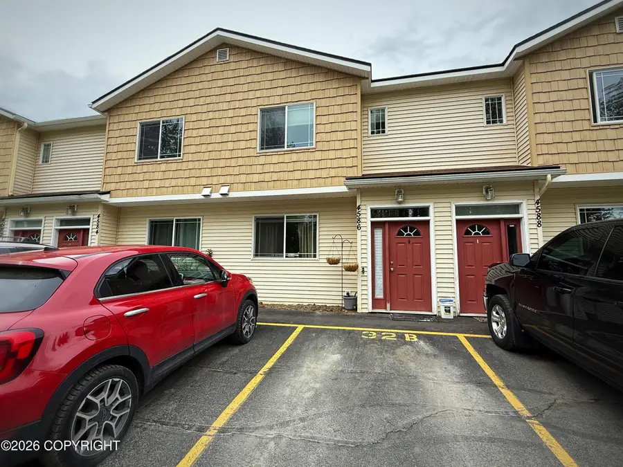 4586 Campbell Park Loop #32, Anchorage, AK 99507 - #2
