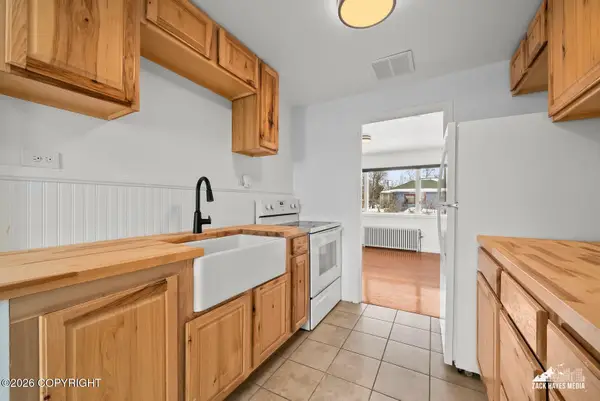 1026 P Street #7, Anchorage, AK 99501