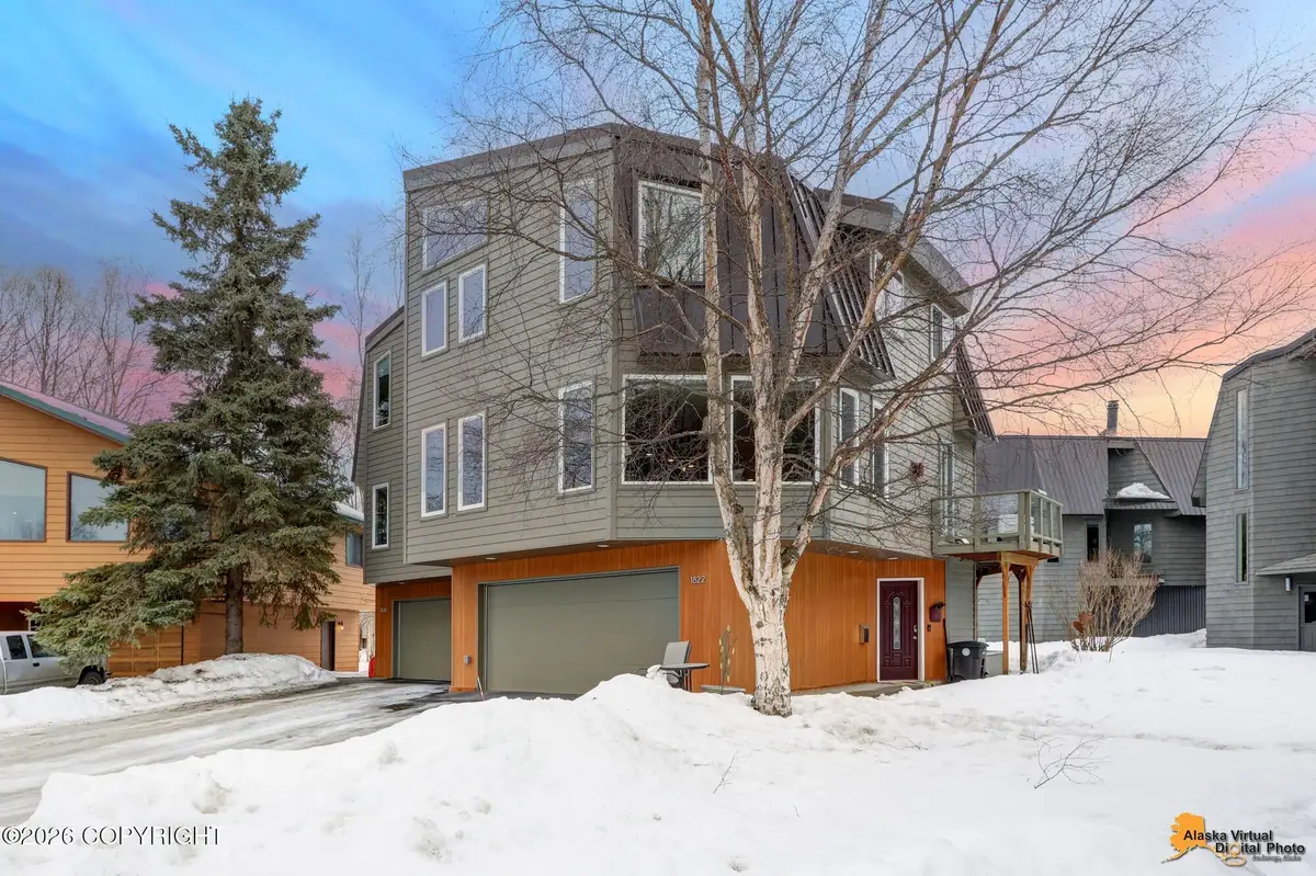 1822 Buccaneer Place, Anchorage, AK 99501 - #1