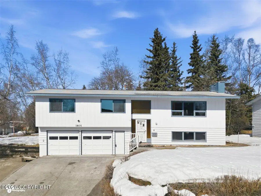 1601 Baylor Way, Anchorage, AK 99508 - #3