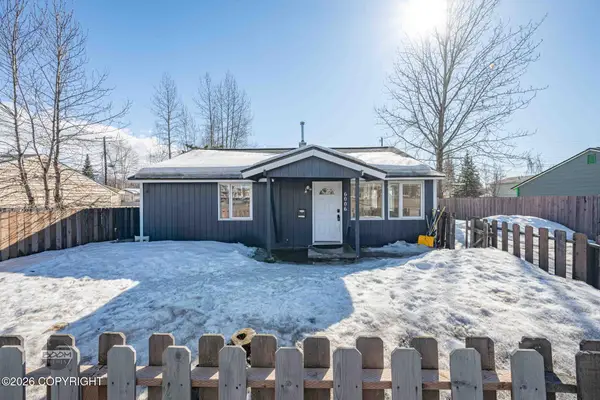 6006 Debarr Road, Anchorage, AK 99504