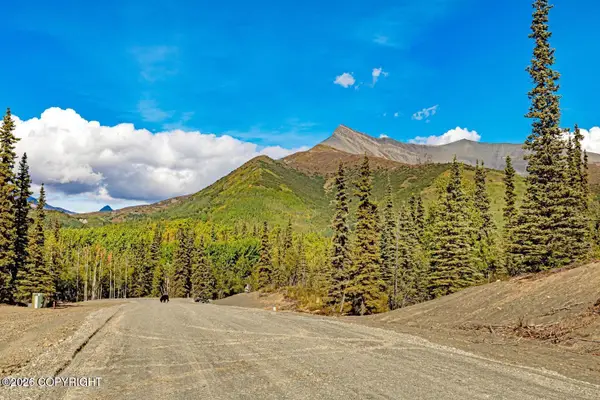 L7 S Red Rooster Road, Chickaloon, AK 99674