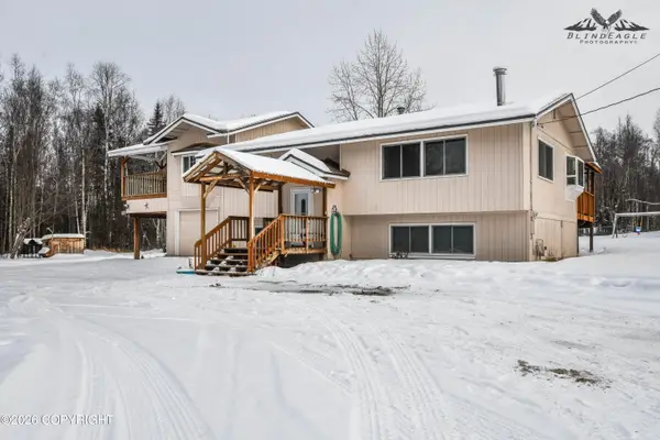 20735 Crabtree Street, Chugiak, AK 99567