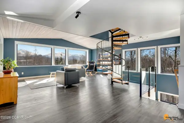 11000 Navrot Circle, Anchorage, AK 99516