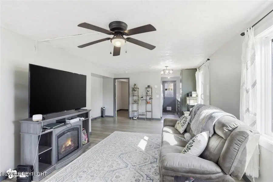 11923 Copper Mountain Drive, Eagle River, AK 99577 - #2