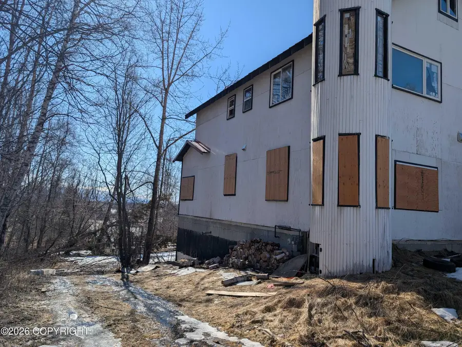 1500 W Vaunda Avenue, Wasilla, AK 99654 - #3