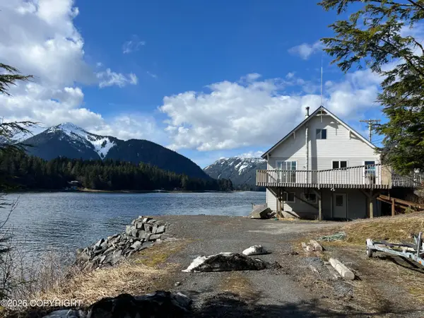 188 Mitkof Highway, Petersburg, AK 99833