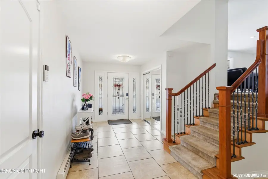 4938 Marion Avenue, Anchorage, AK 99508 - #3