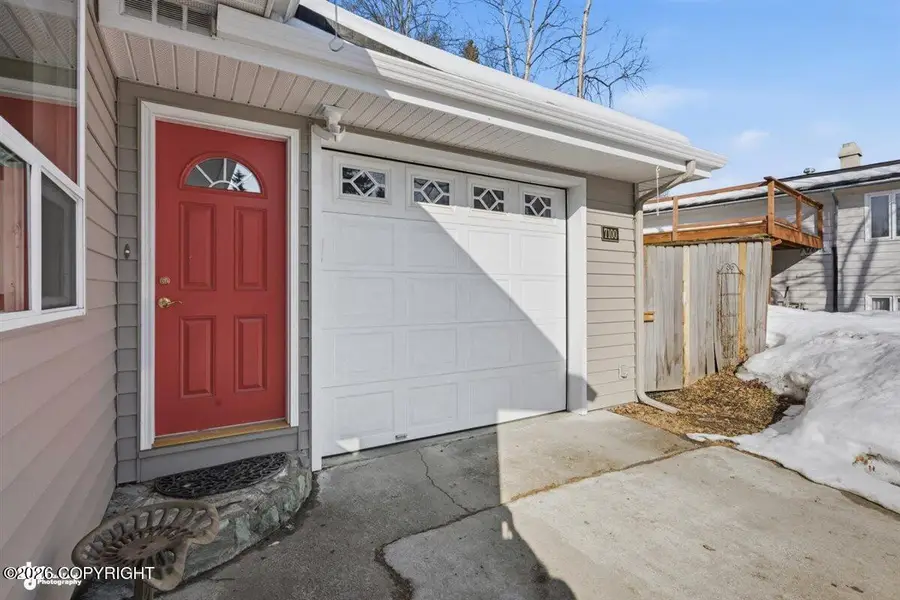 7100 Foothill Drive, Anchorage, AK 99504 - #3