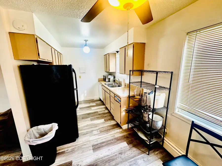 4521 Cordova Street, Anchorage, AK 99503 - #3