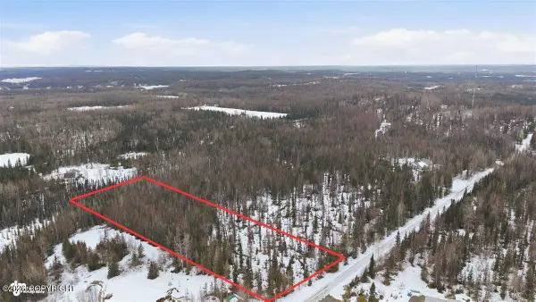 L3F3 High Point Avenue, Sterling, AK 99672