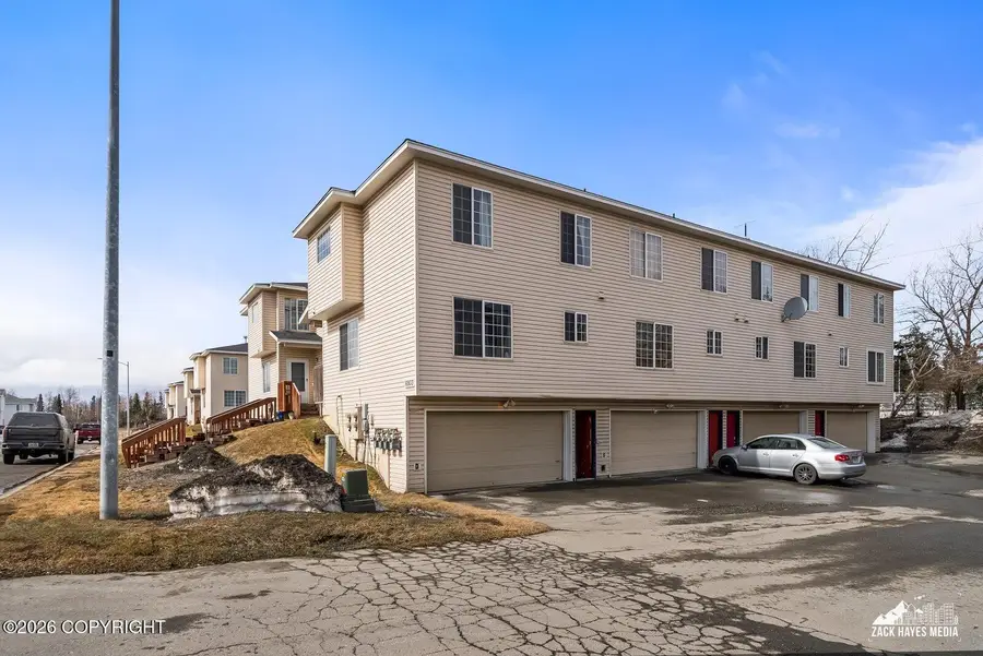 6933 Gold Kings Avenue #A, Anchorage, AK 99504 - #3