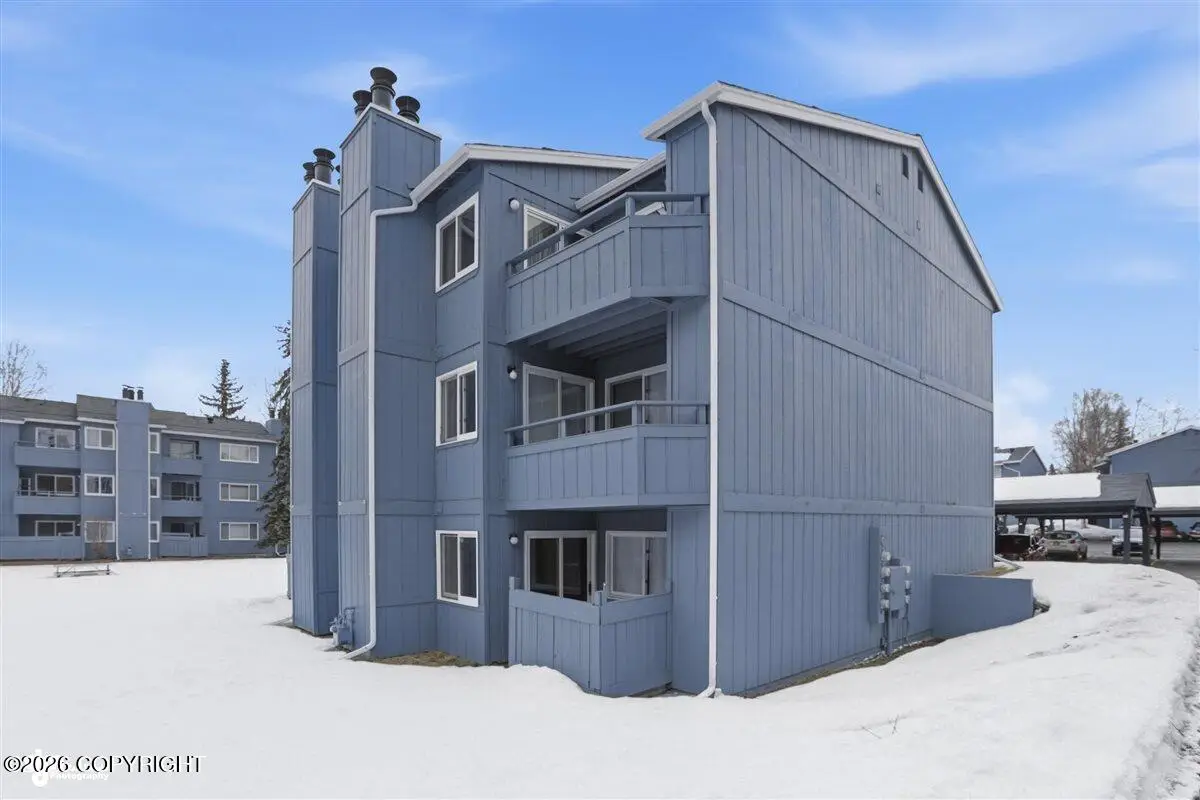 1621 Eastridge Drive #303, Anchorage, AK 99501 - #1