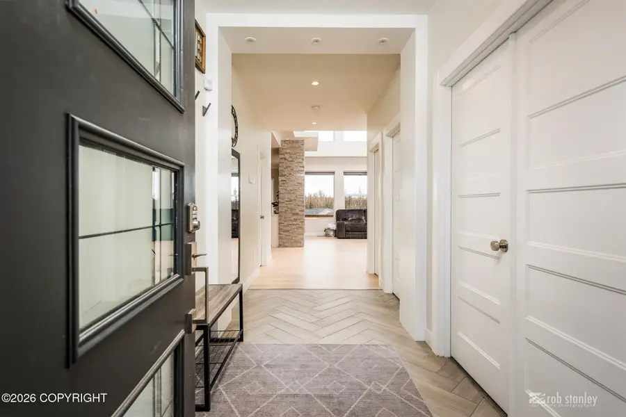 3030 E Sandman Circle, Wasilla, AK 99654 - #3