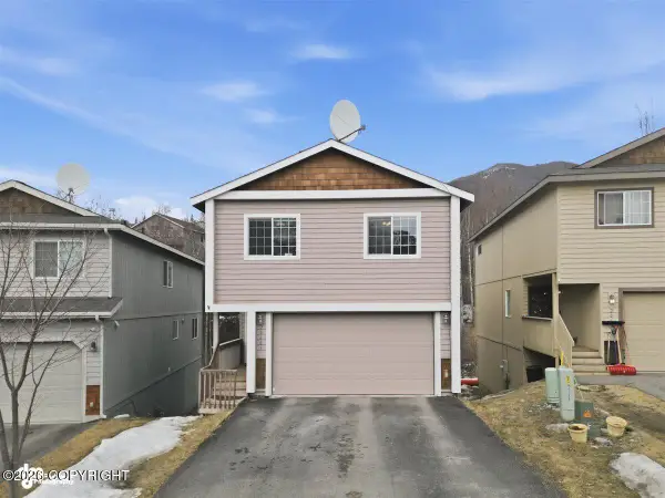 20603 Mountain Vista Drive, Eagle River, AK 99577
