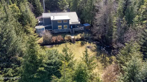 16409 Waterfall Road, Ketchikan, AK 99901