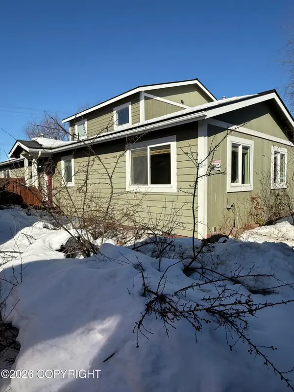 231 N Bragaw Street #22A, Anchorage, AK 99504