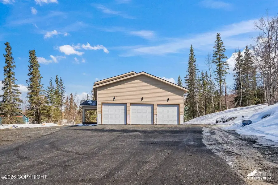 10581 Hillside Drive, Anchorage, AK 99507 - #3