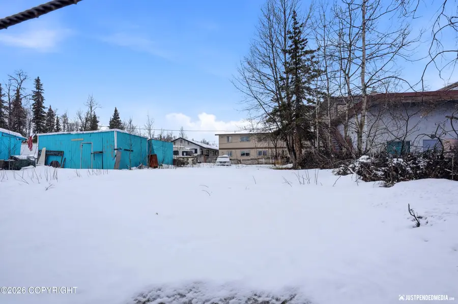 L4 B4 Commercial Drive, Anchorage, AK 99501 - #2