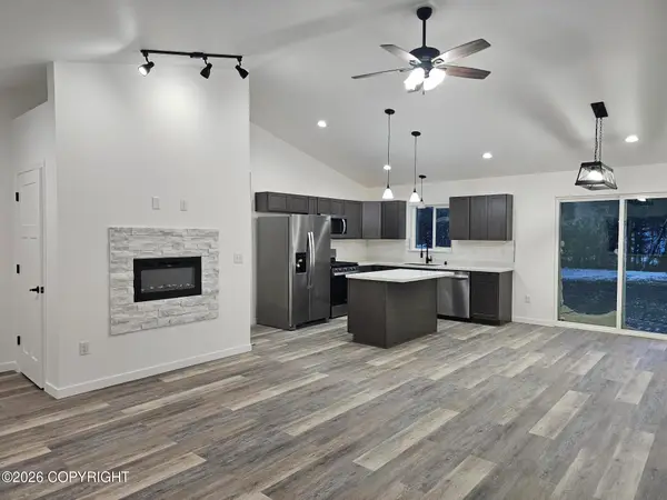 2416 E Oban Circle, Palmer, AK 99645