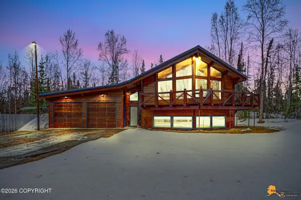 8219 Nadine Street, Anchorage, AK 99507