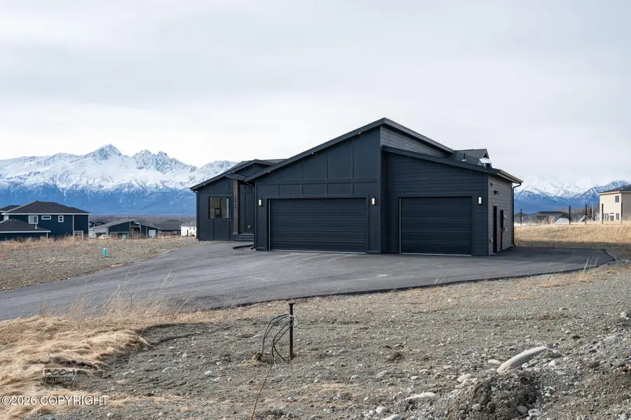 6644 E Gateway Drive, Wasilla, AK 99654 - #2