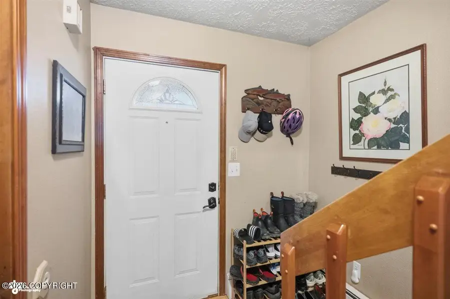 18532 Chekok Circle, Eagle River, AK 99577 - #3