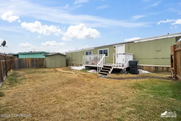 1001 Boniface Parkway #8G, Anchorage, AK 99504