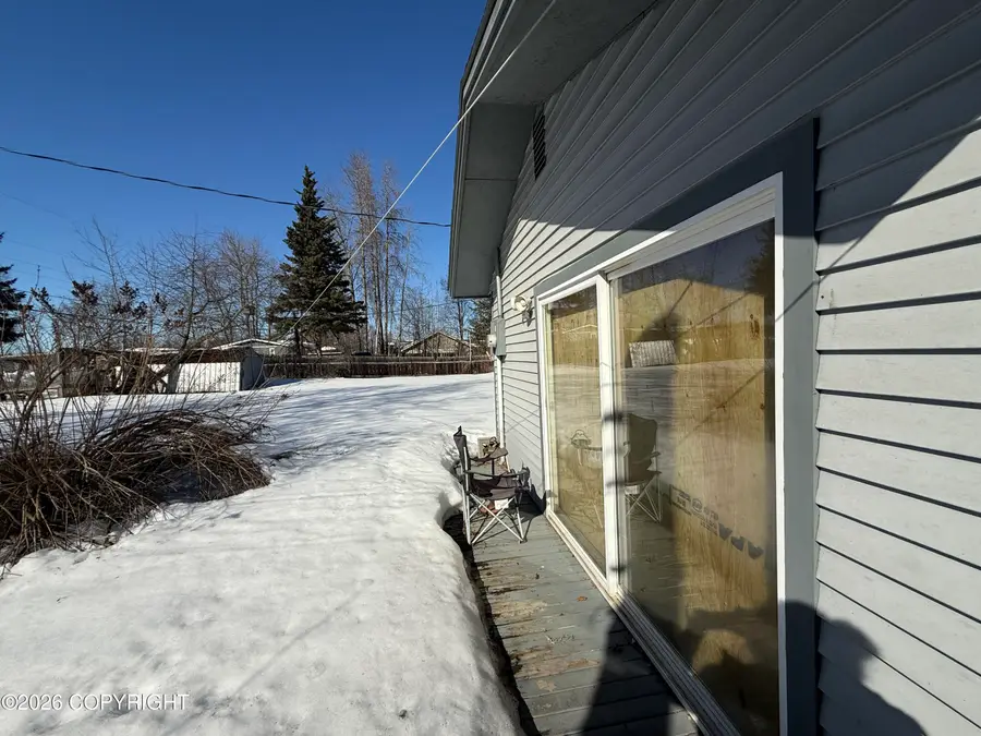 4210 Cope Street, Anchorage, AK 99503 - #2