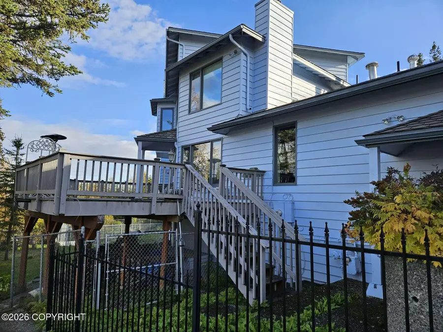 10501 Treeline Court, Anchorage, AK 99507 - #3