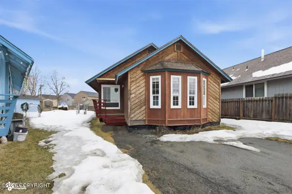 1741 Cedrus Circle, Anchorage, AK 99507