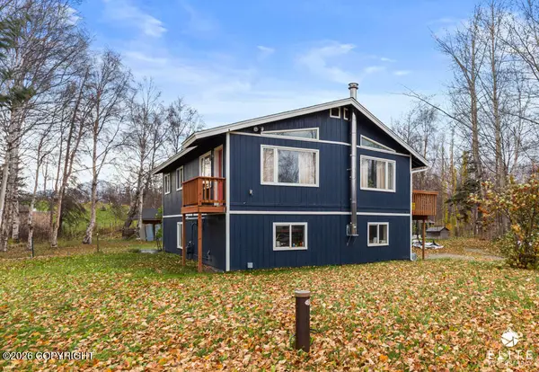 4060 N Palmer Fishhook Road, Palmer, AK 99645