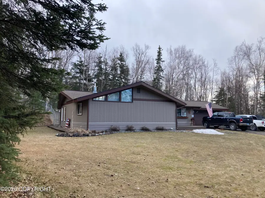 13812 Knob Hill Drive, Eagle River, AK 99577 - #2