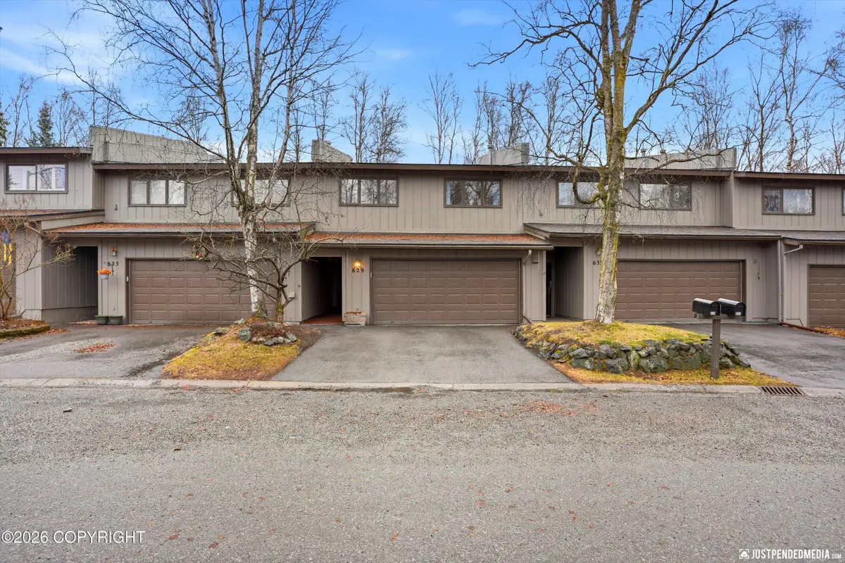 629 Highlander Circle, Anchorage, AK 99518 - #1
