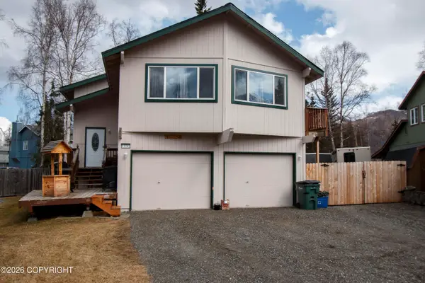 17743 Nitoanya Circle, Eagle River, AK 99577